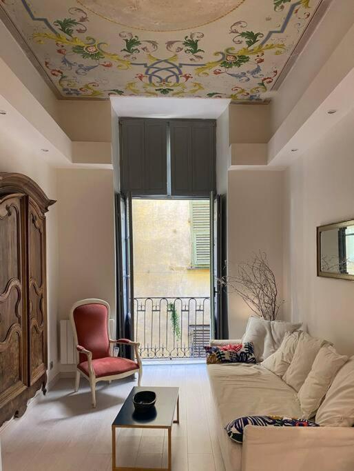 Luxury Apartment In The Heart Of Old Town Nice. Екстериор снимка